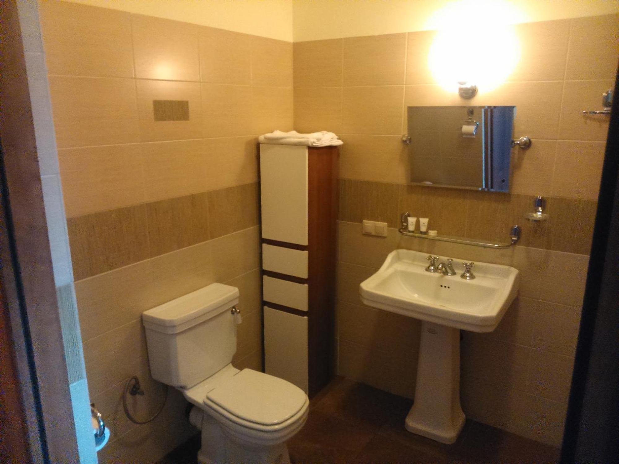 Karczma Biesiadna Bed & Breakfast Dalnia Ruang foto