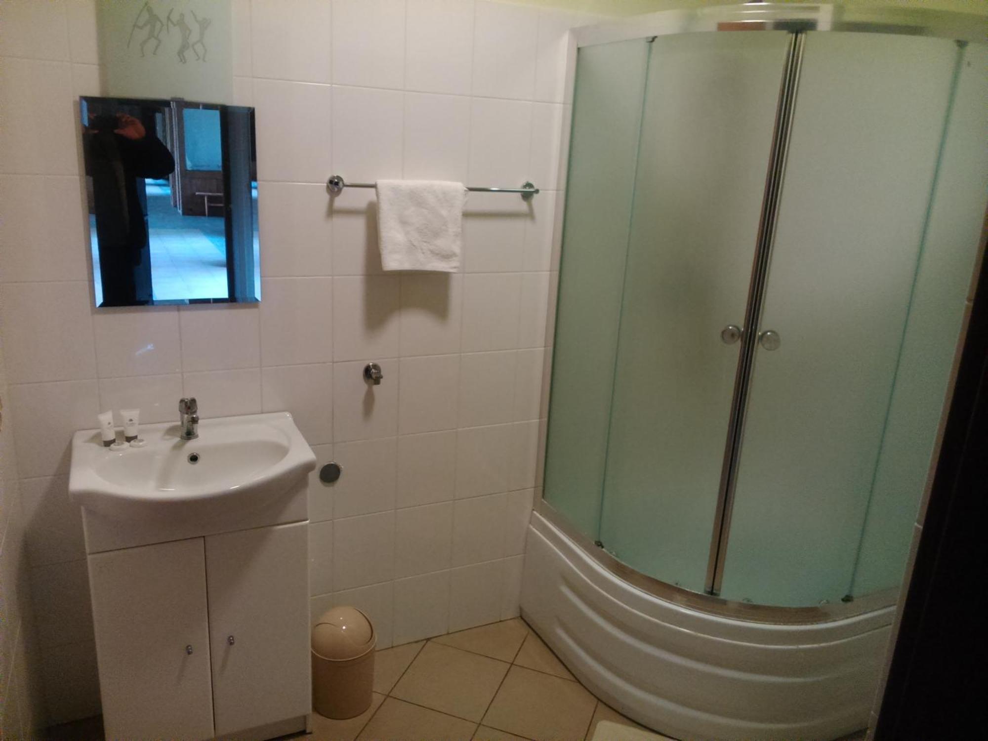 Karczma Biesiadna Bed & Breakfast Dalnia Ruang foto