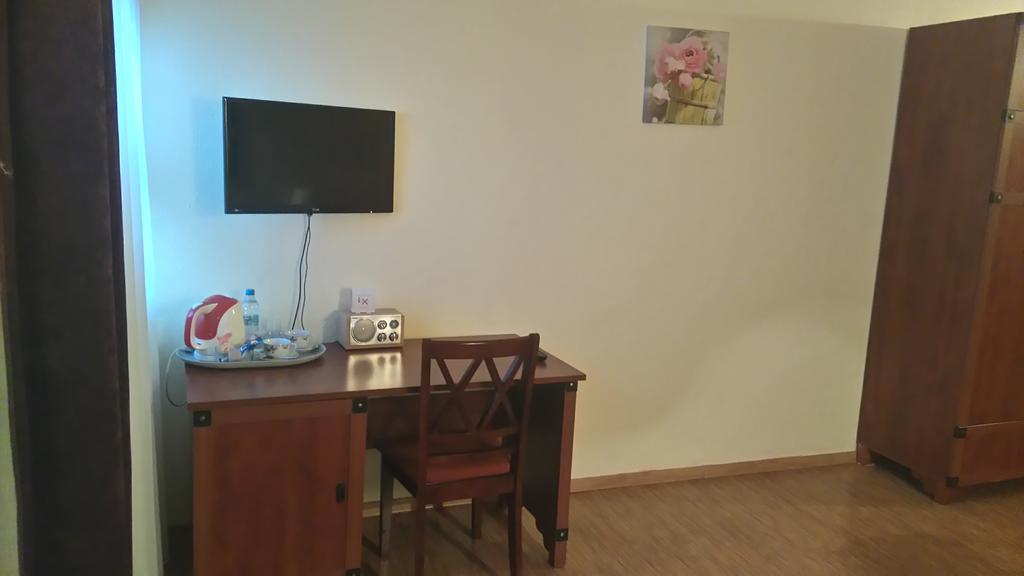 Karczma Biesiadna Bed & Breakfast Dalnia Bagian luar foto