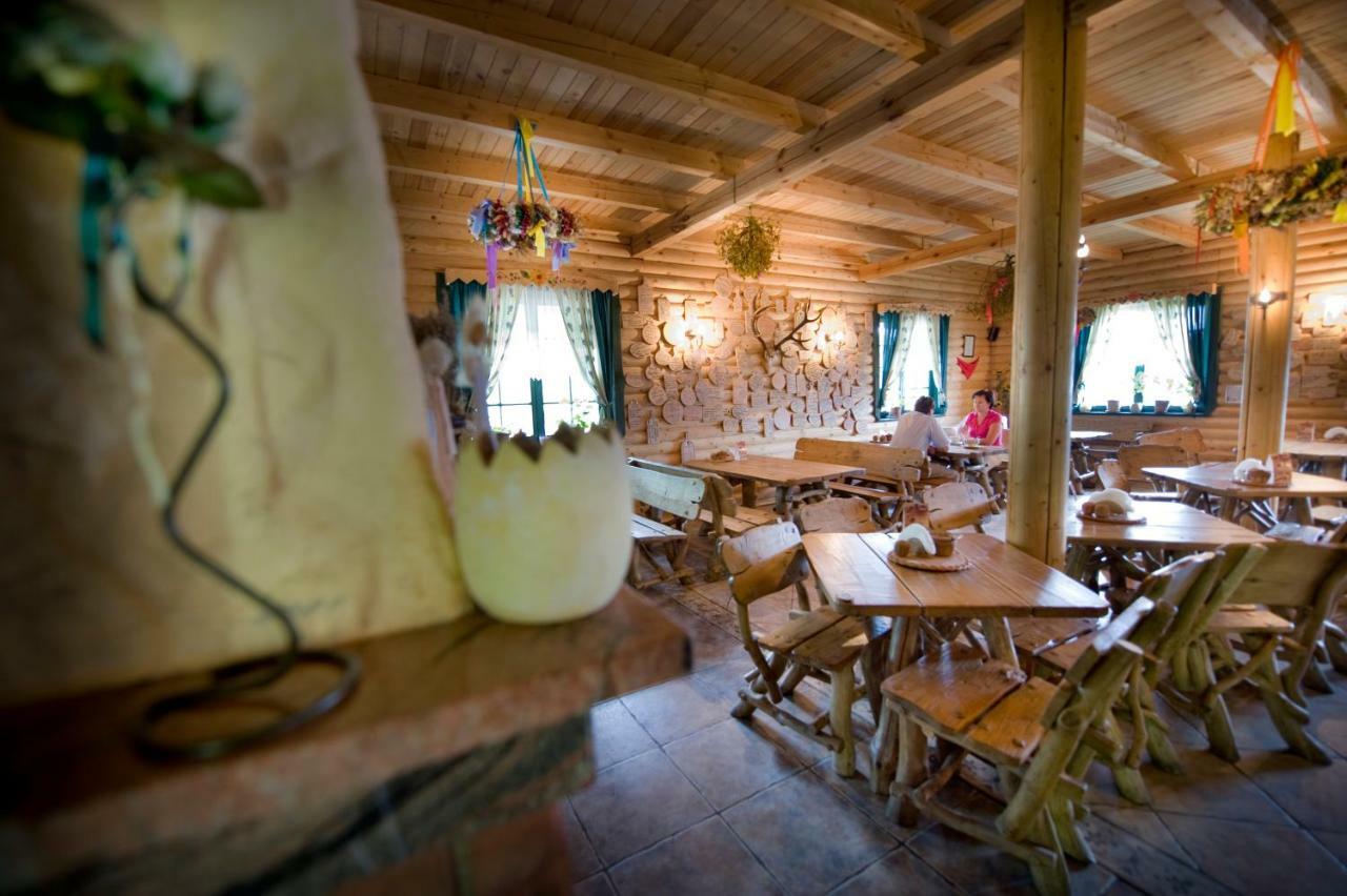 Karczma Biesiadna Bed & Breakfast Dalnia Bagian luar foto
