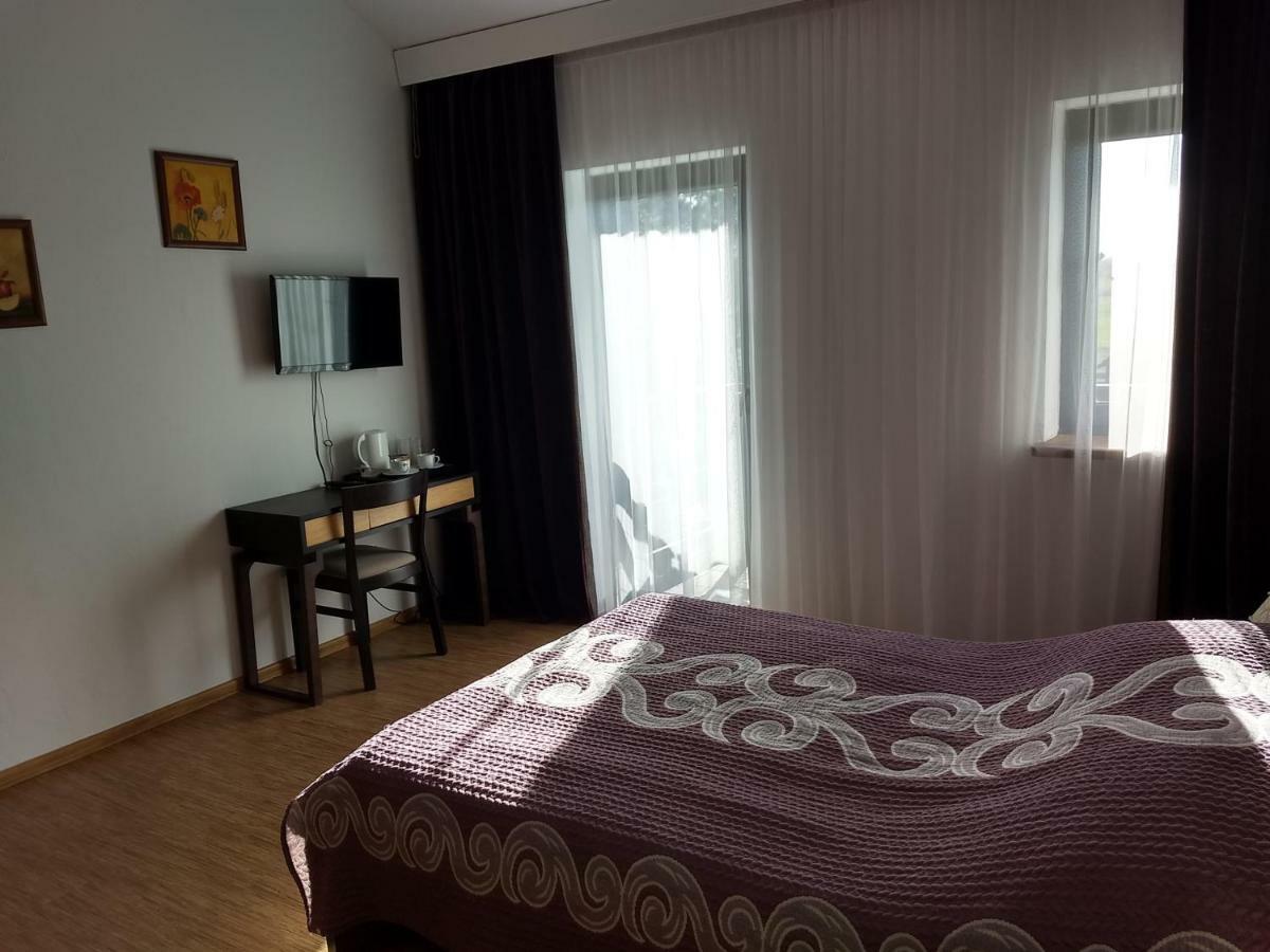 Karczma Biesiadna Bed & Breakfast Dalnia Bagian luar foto