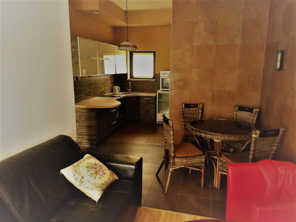 Karczma Biesiadna Bed & Breakfast Dalnia Bagian luar foto